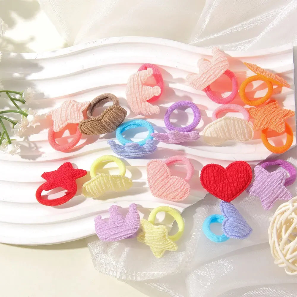 10/30 pcs kids’ cartoon hairbands.