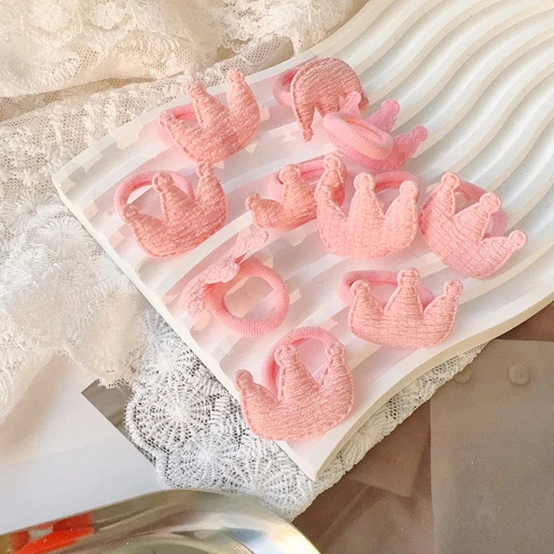 10/30 pcs kids’ cartoon hairbands.