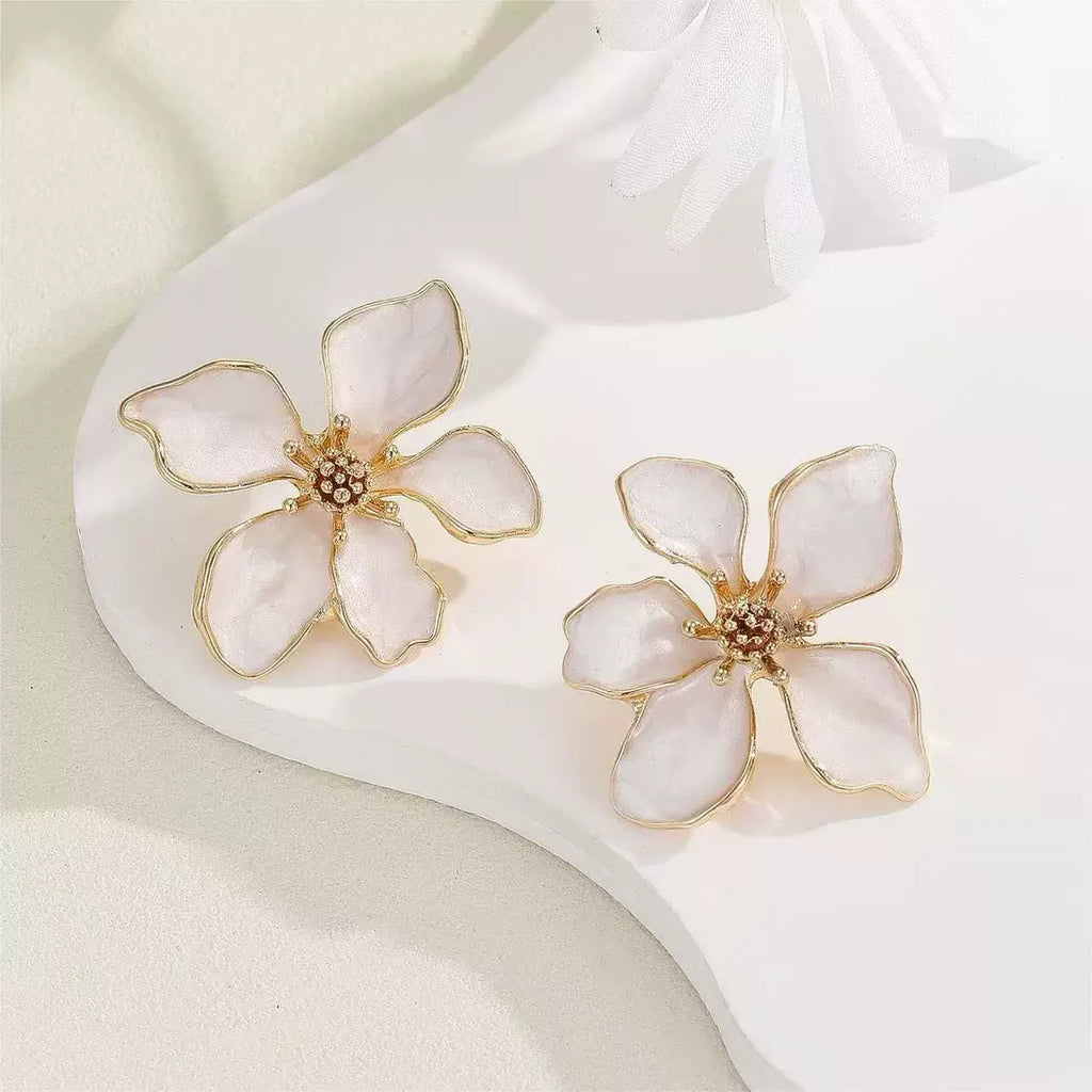 Trendy Women Flower Elegant Earrings