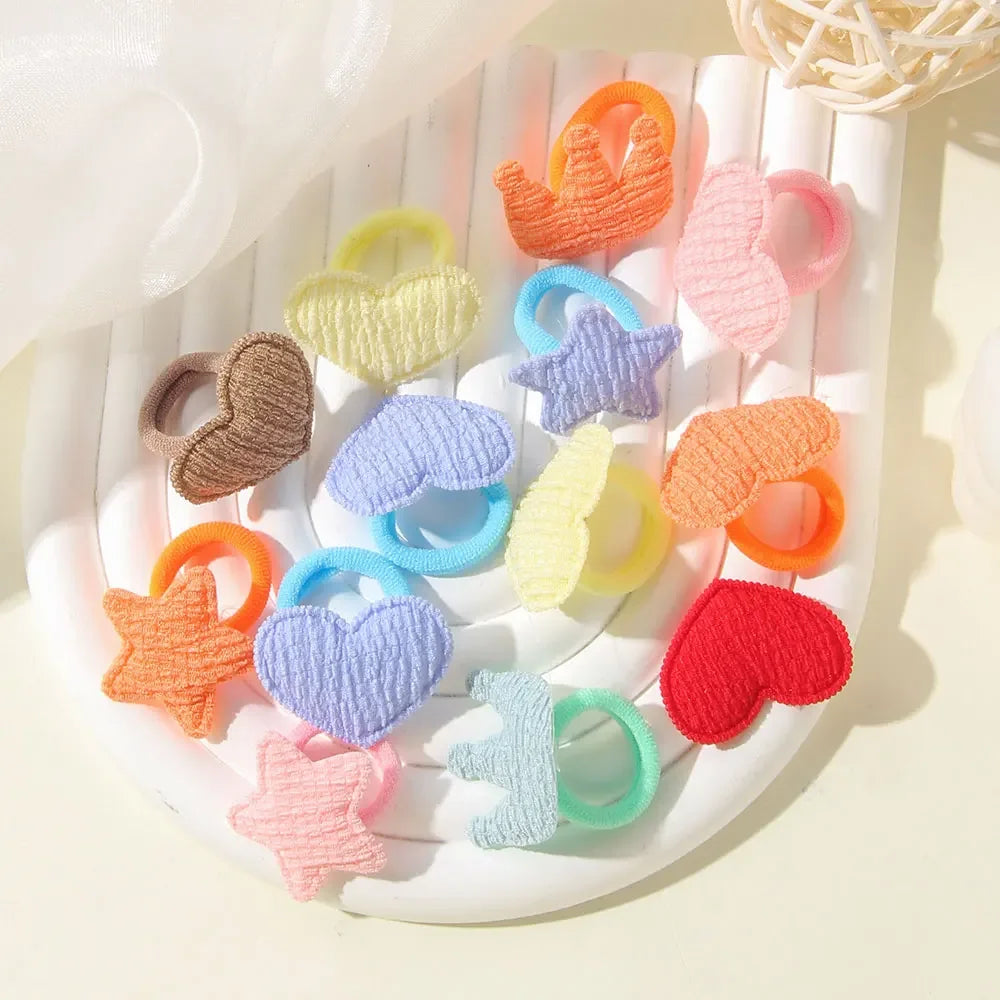 10/30 pcs kids’ cartoon hairbands.