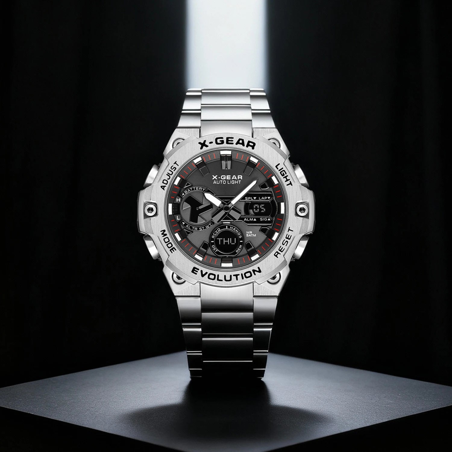 Men's waterproof watch with timer and alarm functions