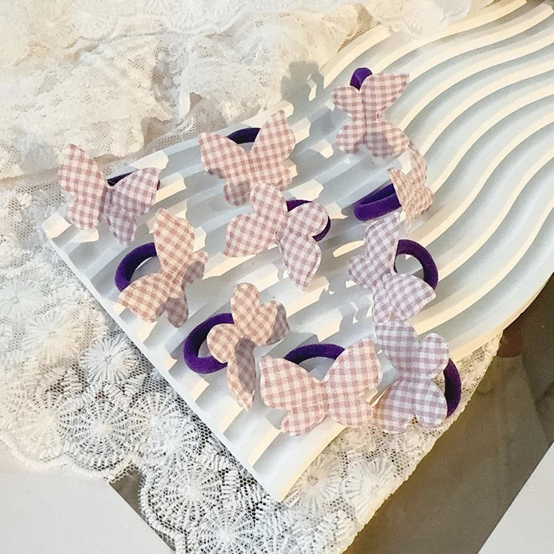 10/30 pcs kids’ cartoon hairbands.