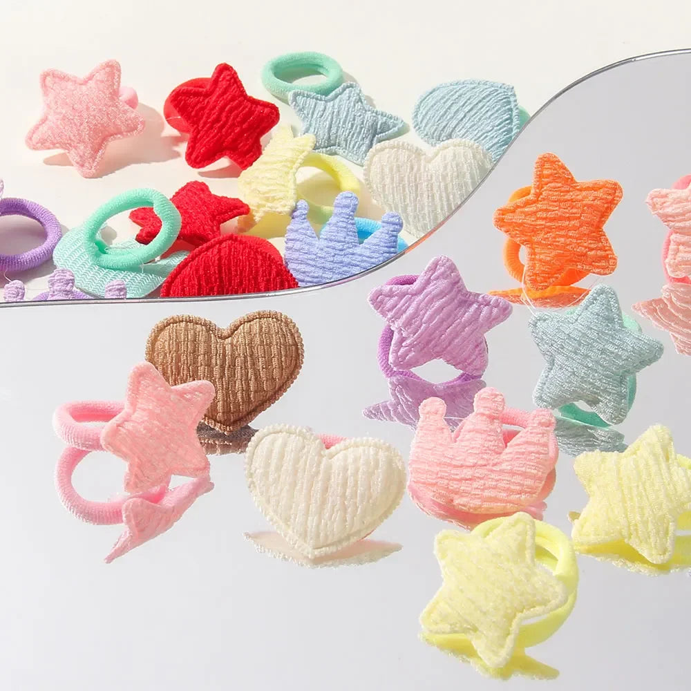 10/30 pcs kids’ cartoon hairbands.