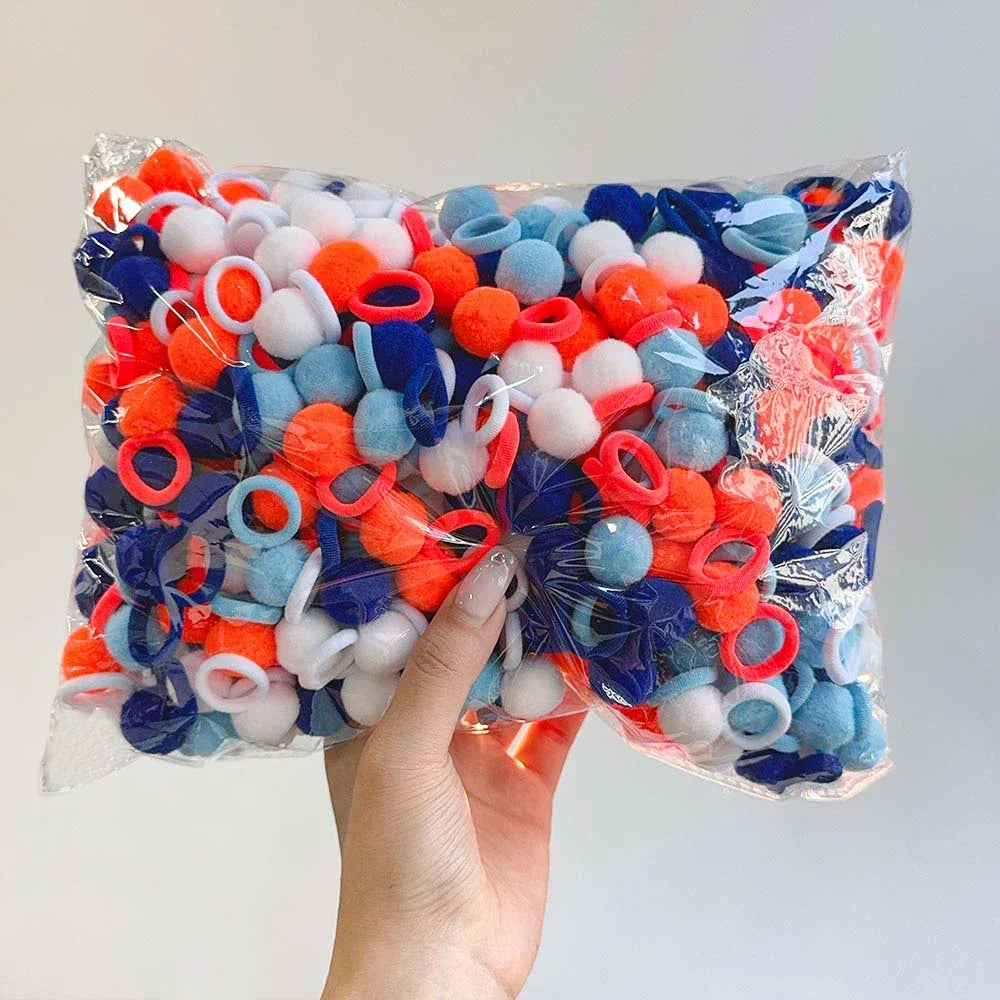 10/30 pcs kids’ cartoon hairbands.